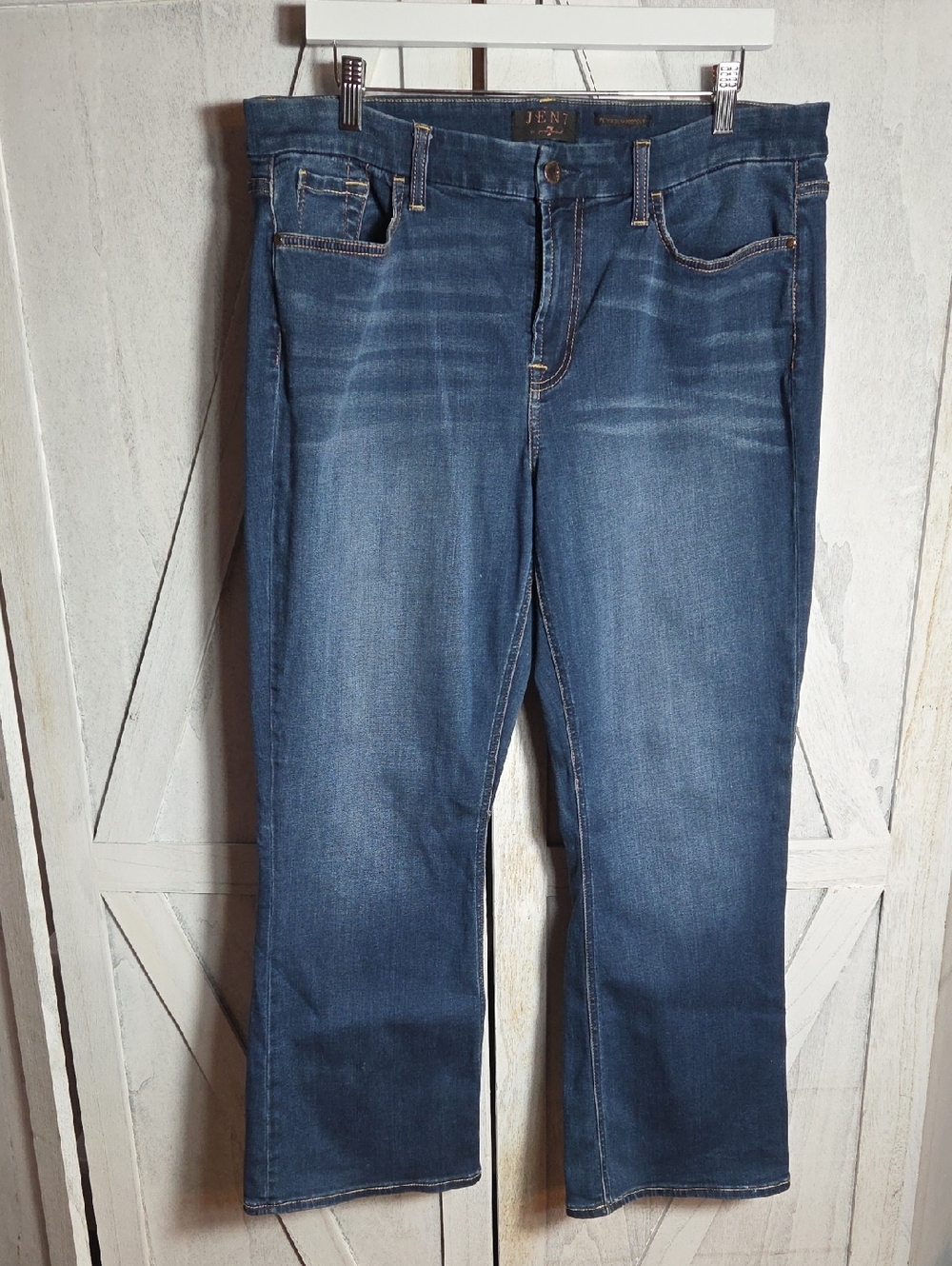 7 For All Mankind Jen7 Petite Slim Bootcut Jeans Size 14P